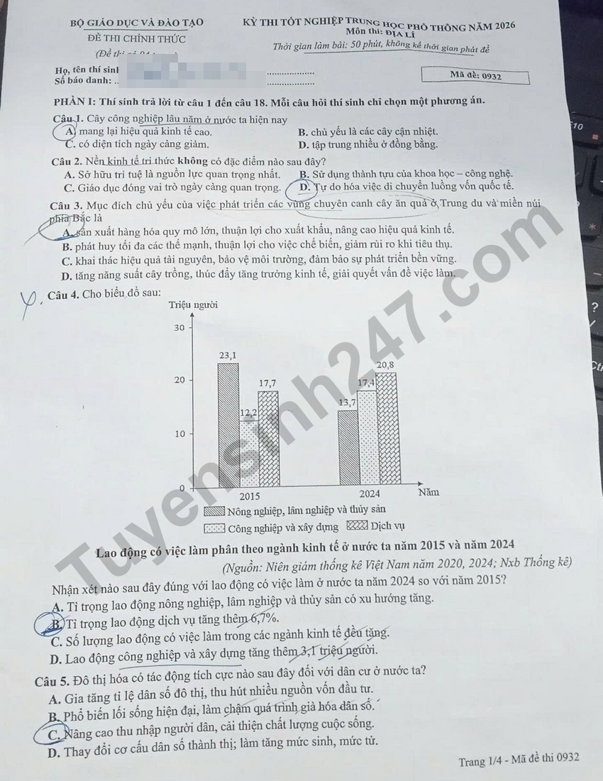 Dap an de thi tot nghiep THPT 2026 mon Dia - Ma de 0932 chi tiet