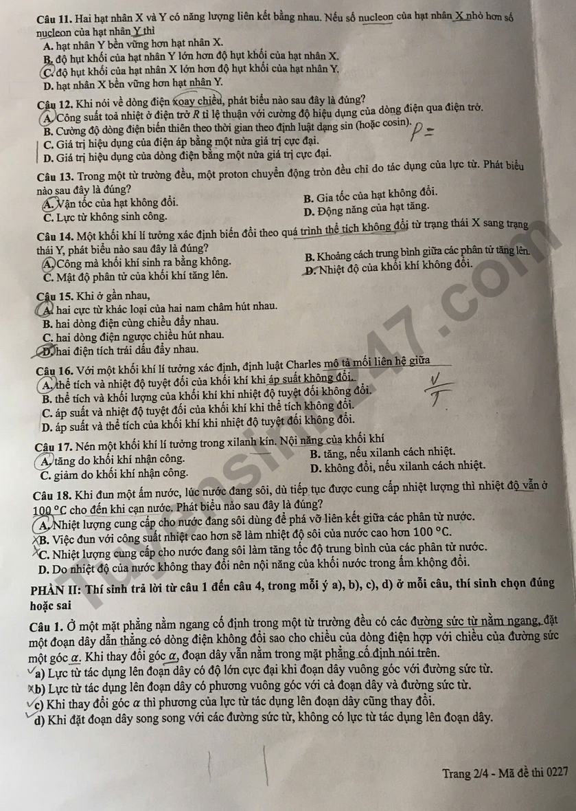 Xem dap an de thi tot nghiep THPT 2026 mon Ly ma de 0227