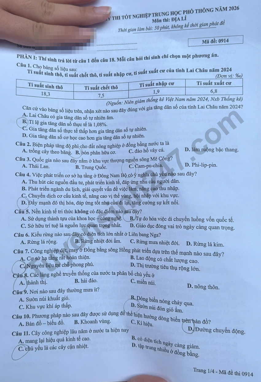 Dap an mon Dia thi tot nghiep THPT 2026 - Ma de 0914