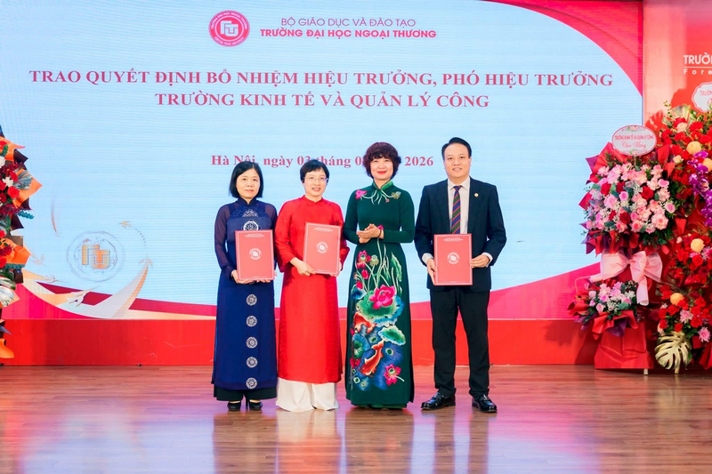 Truong Dai hoc Ngoai thuong - FTU thanh lap 4 truong truc thuoc