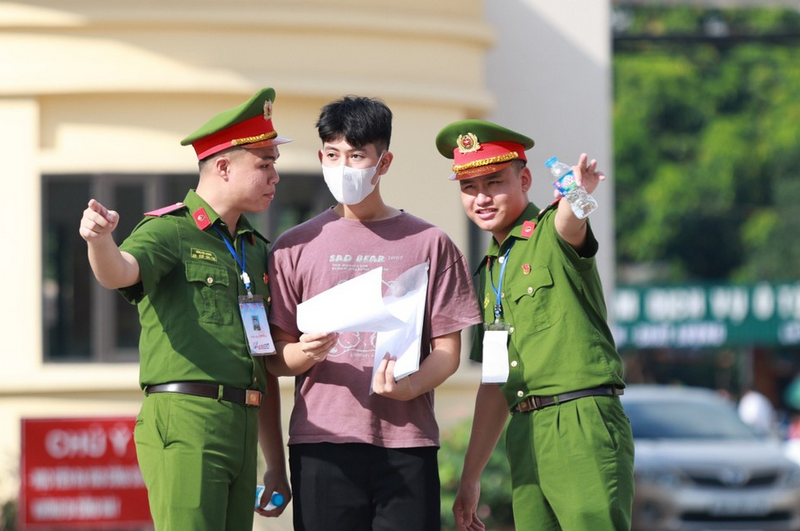 Mot truong Cong an cong bo diem chuan he dan su 2026