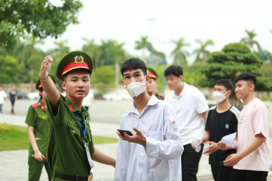 Bo Cong an de xuat cong toi da 3 diem cho thi sinh thi vao truong Cong an