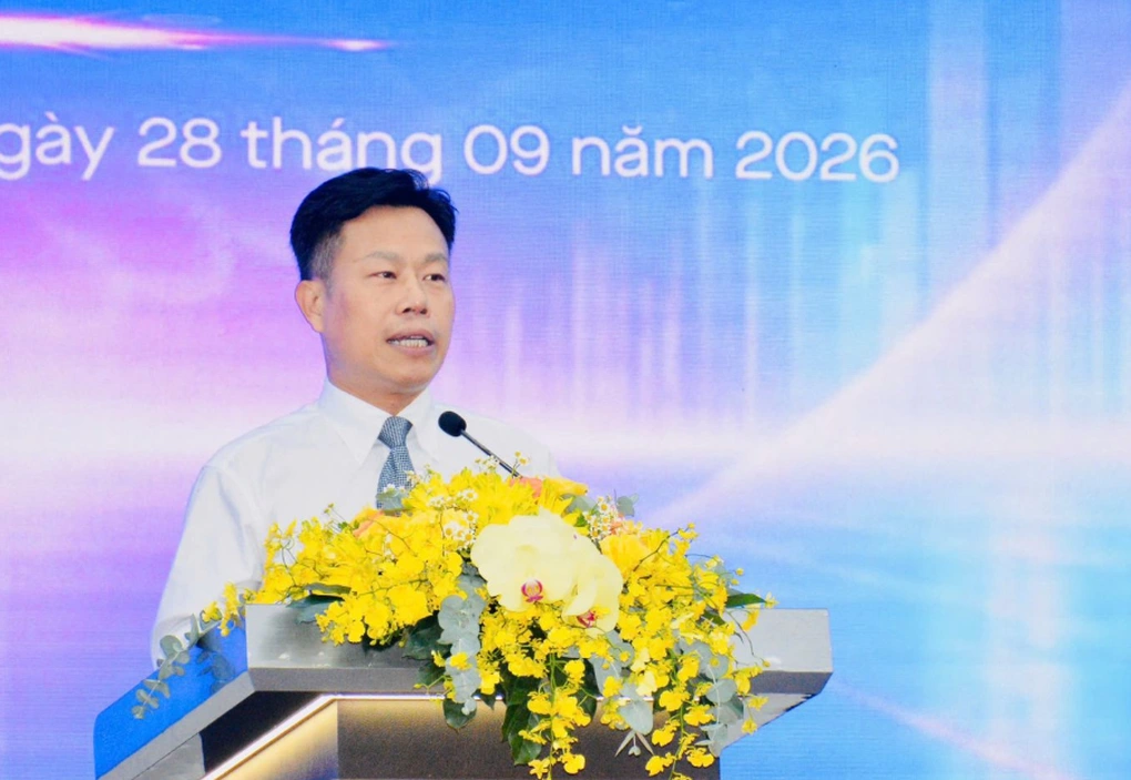 Thu truong Bo GD: Ngoai ngu la dieu kien can, khong phai diem uu tien